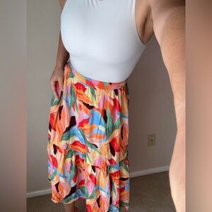 Boho tropical floral women’s tiered midi skirt  Women's Skirt size Small preppy